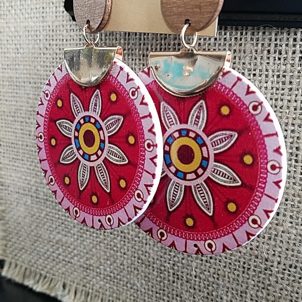 FREE Tribal Love Earrings READ DESCRIPTION - Picture 3 of 5